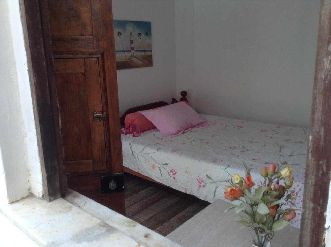 Red Arara Bed & Breakfast Салвадор Екстериор снимка
